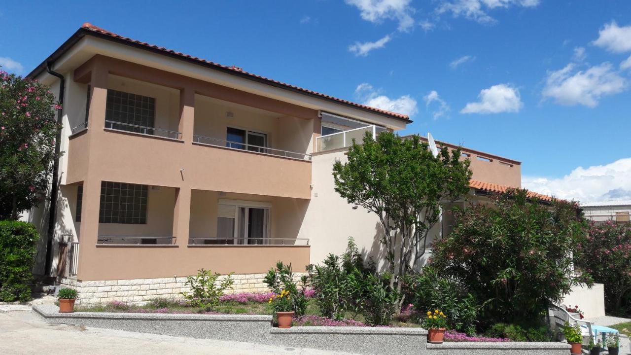Rooms Nadia3 Baska  Bagian luar foto